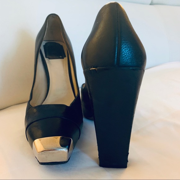 DIOR Leather PUMPS - Picture 8 of 8